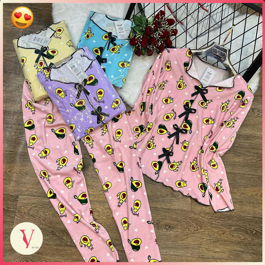 🥑💕 بيجامة أفوكادو ترند قطيفة سوفت 🥑💕