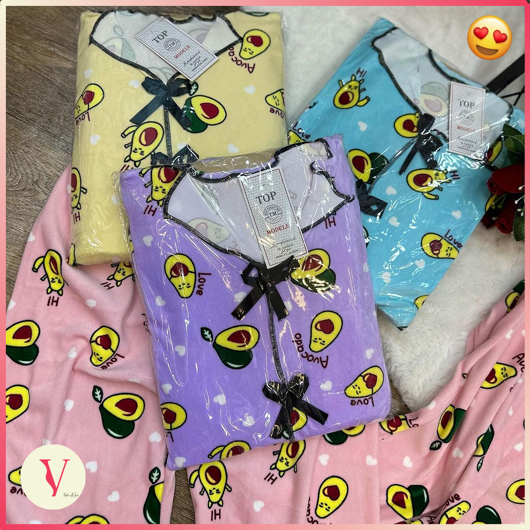 🥑💕 بيجامة أفوكادو ترند قطيفة سوفت 🥑💕